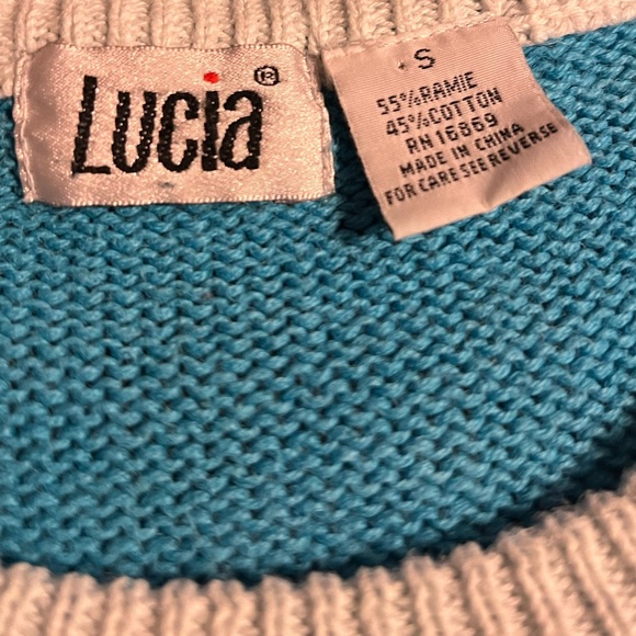 Lucia Vintage Sweater, size small - Picture 2 of 5